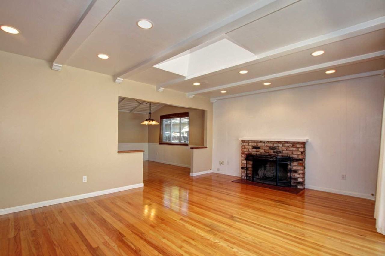 8667 Cliffwood Way - Photo 4 of 17