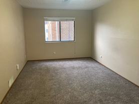 1727 N Grandview Lane - Photo 1 of 1