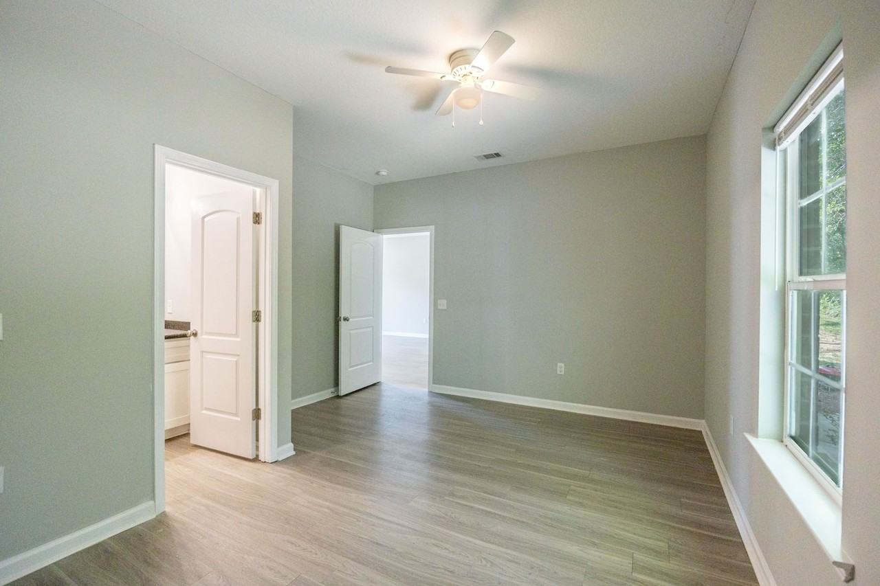 111 Bonielane Dr - Photo 4 of 11