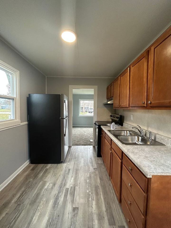 2170 Ulen Ln - Photo 5 of 11