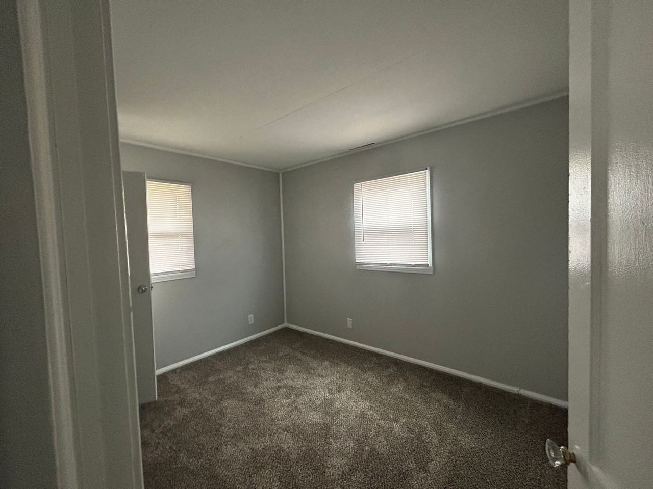 2170 Ulen Ln - Photo 7 of 11