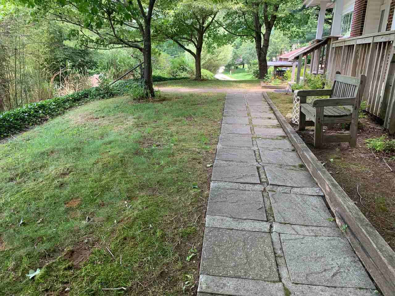 181 Jordan Dr - Photo 4 of 34