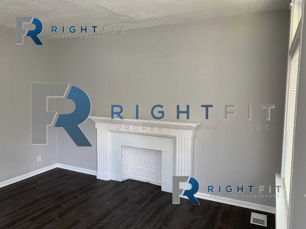 1154 Atwood Ave - Photo 2 of 9