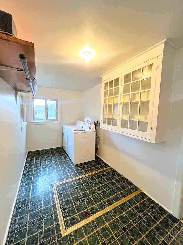 10 S 2nd St - Photo 4 of 32