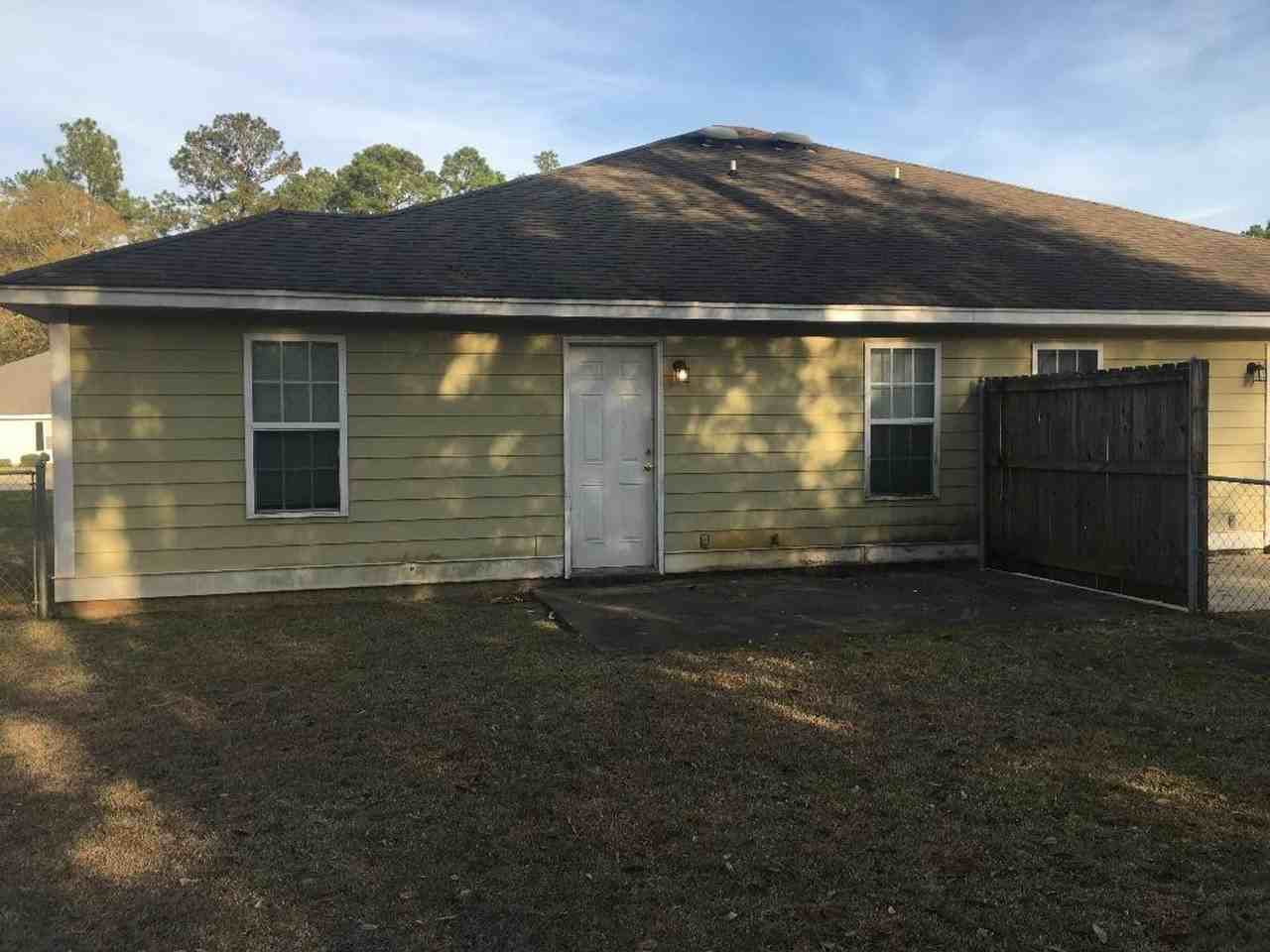 141 Westcott Ln - Photo 2 of 5