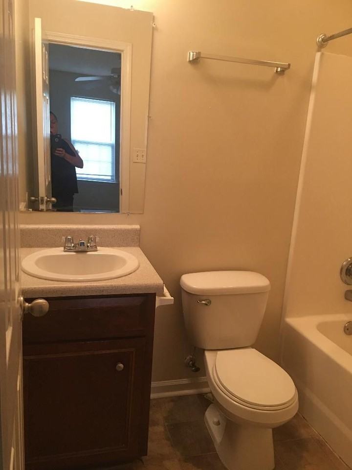 141 Westcott Ln - Photo 3 of 5