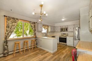 featured image of 1735 Bridgewater Dr #A