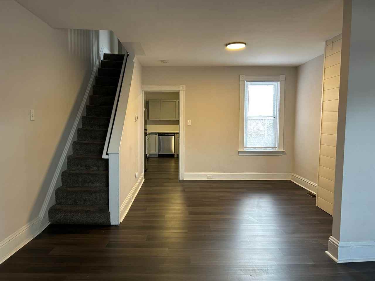 626 E Fulton St - Photo 6 of 19