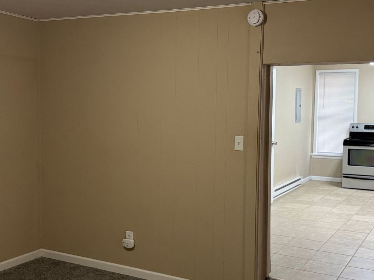 2102 Messanie St - Photo 7 of 9