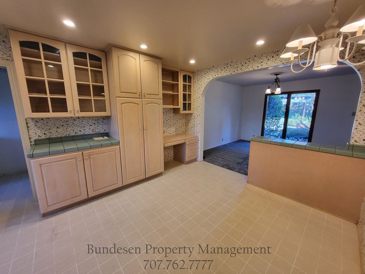 460 Piezzi Ln - Photo 6 of 22