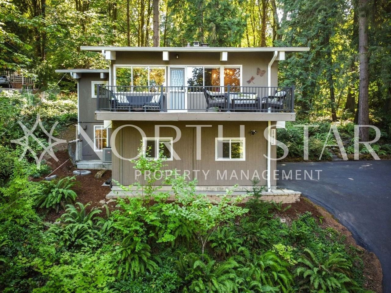 17422 Blue Heron Rd - Photo 2 of 39