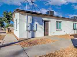 featured image of 1603 1603 S Van Buren Ave Units 1