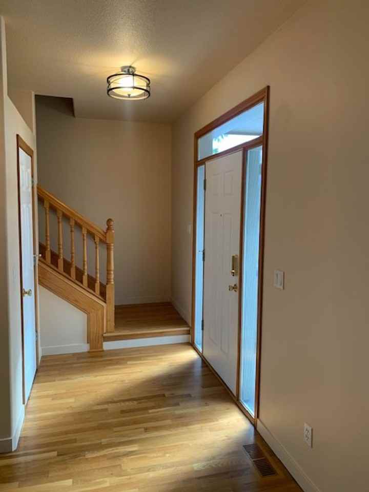 1608 Se 11th Ave - Photo 2 of 29