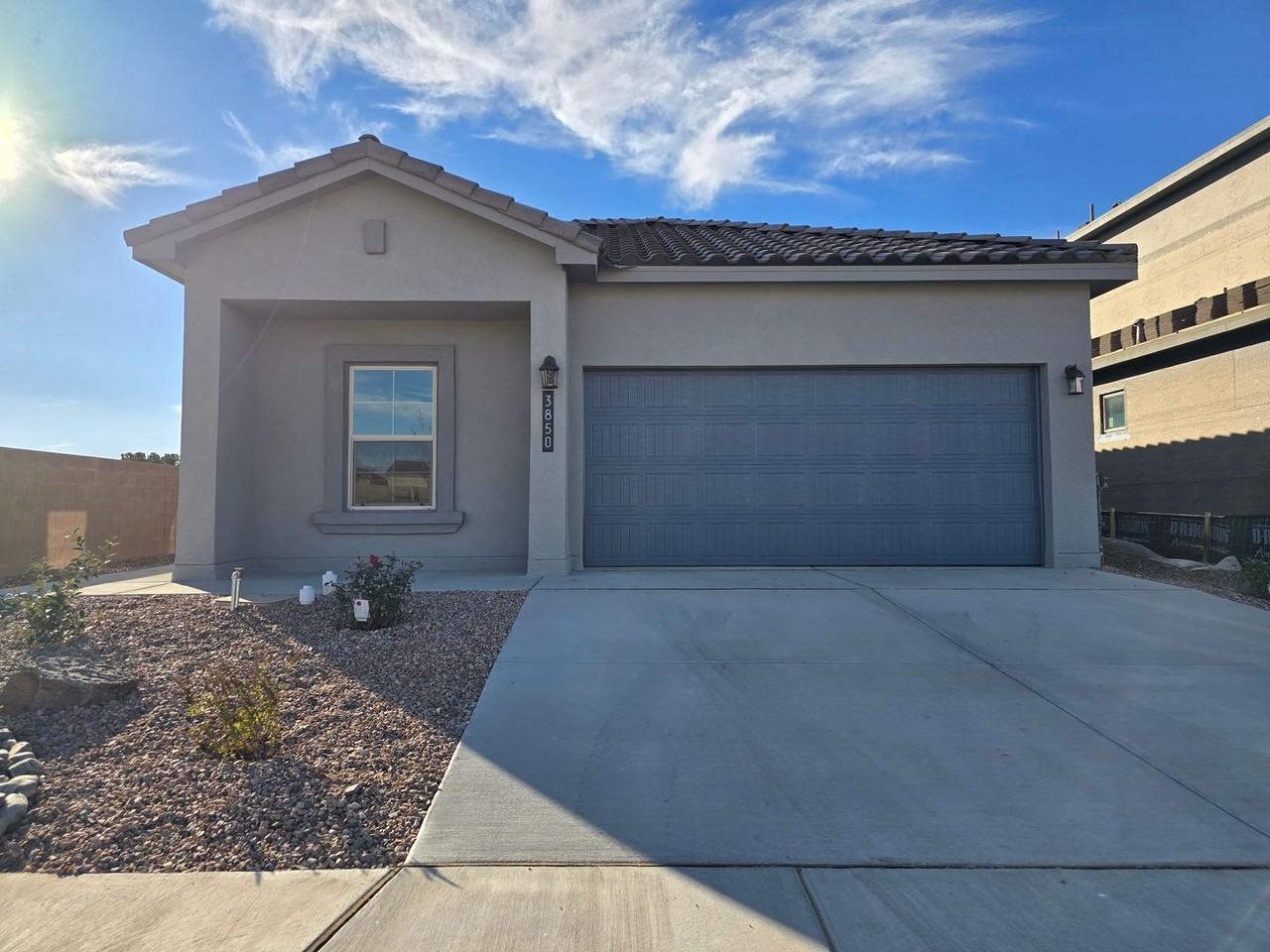 3850 Chitalpa - Photo 2 of 31