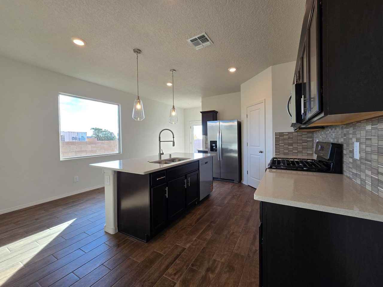 3850 Chitalpa - Photo 7 of 31