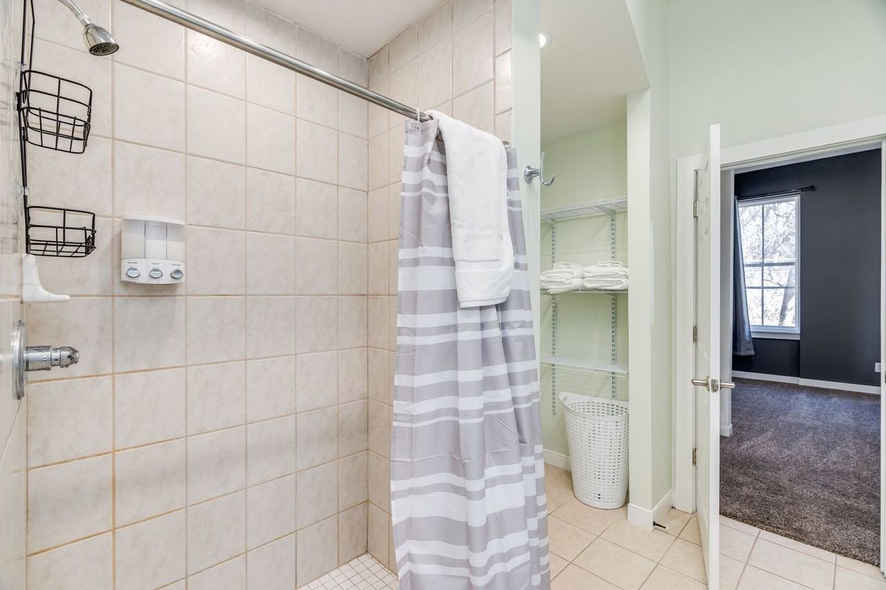 55 East Clifton Avenue #B - Photo 6 of 20