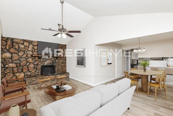 2403 Catalo Ln - Photo 4 of 17