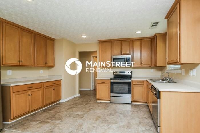 8319 Miliam Loop - Photo 4 of 17