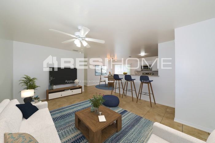 601 27th Ave W - Photo 6 of 18