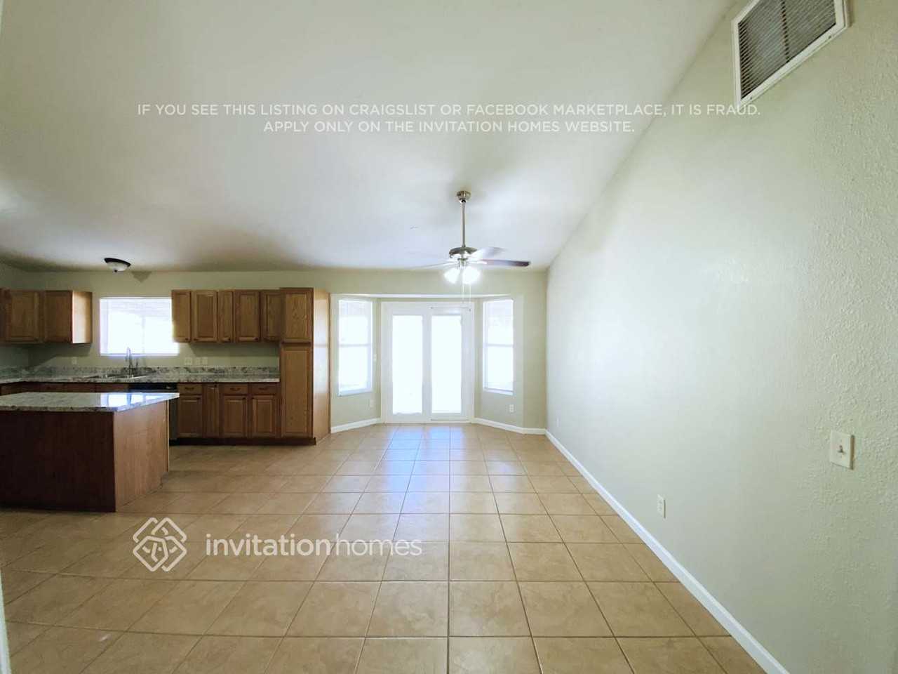 708 W Nopal Pl - Photo 5 of 16