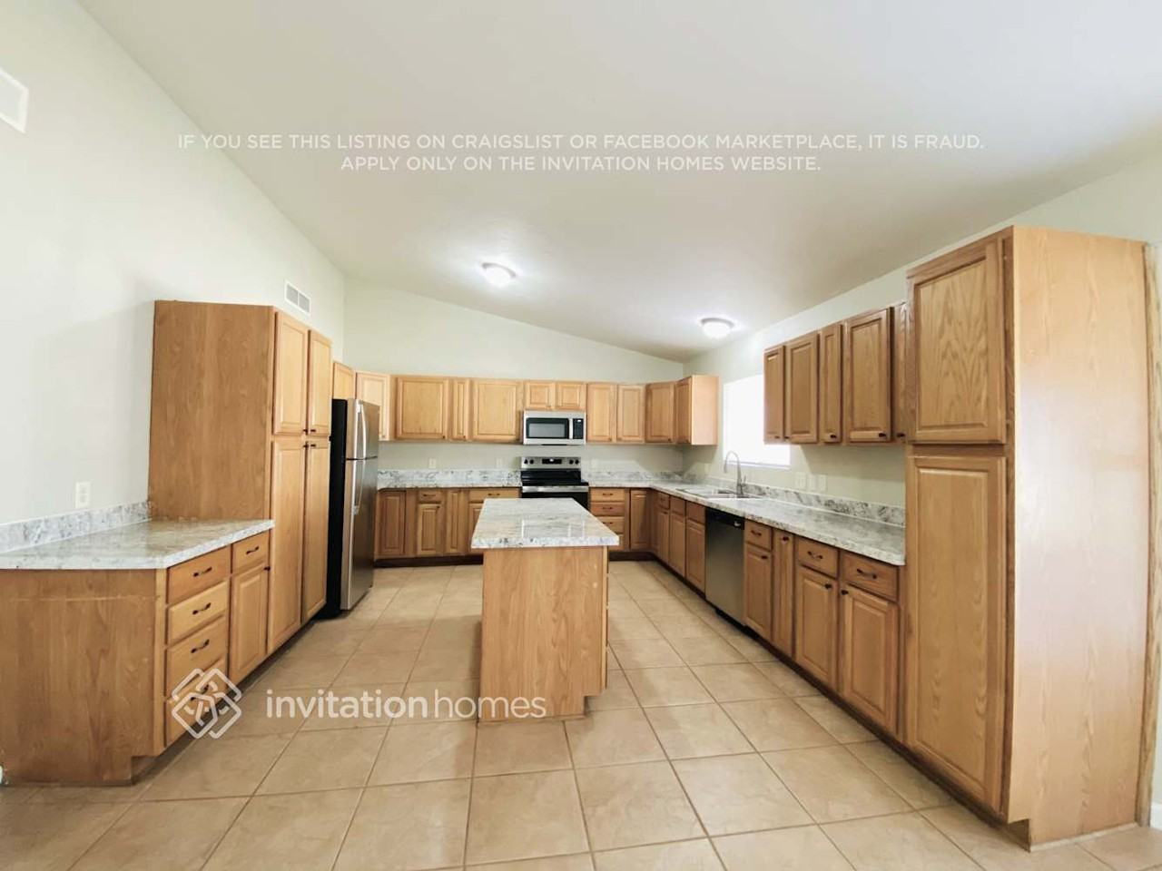 708 W Nopal Pl - Photo 6 of 16