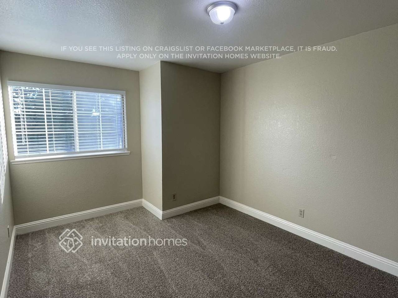 8329 Oakenshield Circle - Photo 6 of 17