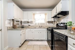 5472 Fox Valley Ln - Photo 1 of 1