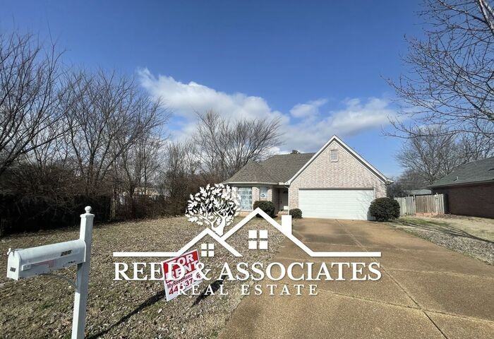 200 Garden View Dr - Photo 3 of 17