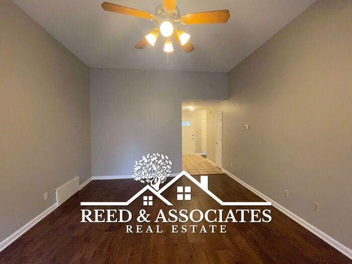 200 Garden View Dr - Photo 5 of 17