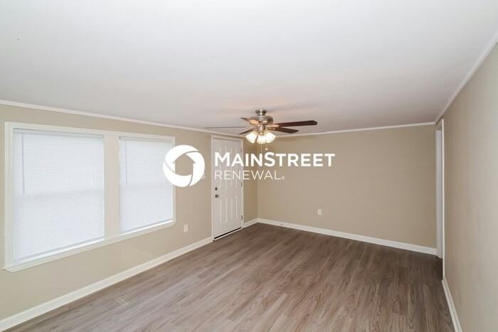 3405 Walker Chapel Road - Photo 4 of 16