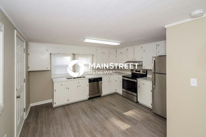 3405 Walker Chapel Road - Photo 6 of 16