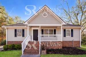 featured image of 10 Windmill Circle