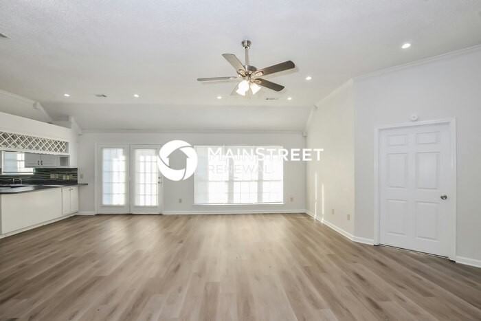 6650 Spencer Forest Cove West - Photo 7 of 18