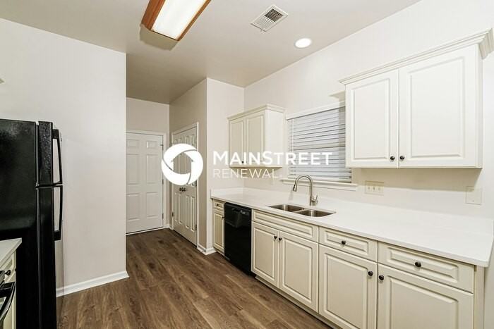 1128 Avalon Drive - Photo 7 of 18