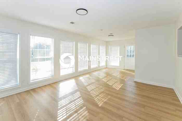 7881 Collins Wood Cove - Photo 5 of 18