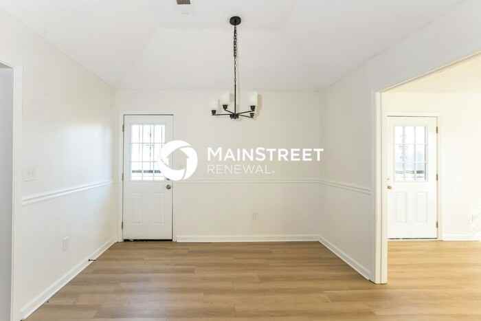 7881 Collins Wood Cove - Photo 6 of 18