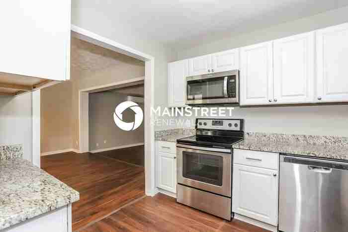 5029 Fredericksburg Ave - Photo 5 of 15