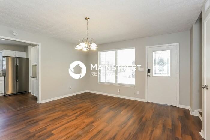 5029 Fredericksburg Ave - Photo 7 of 15