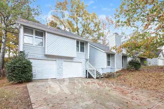 5238 Stafford Dr Nw - Photo 2 of 16