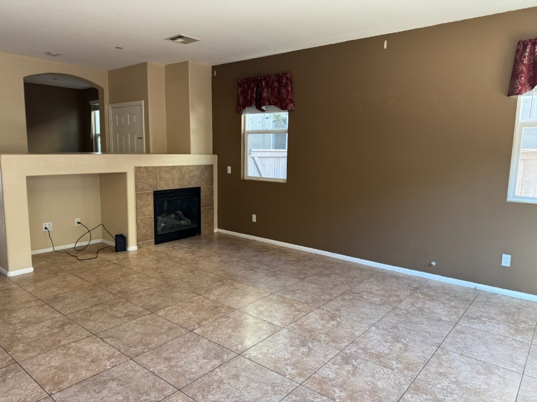 857 Ballow Way #857 - Photo 3 of 12