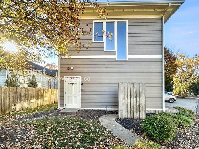 101 Generals Retreat Pl - Photo 3 of 22