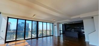 610 W Wayman St #PH - Photo 1 of 1