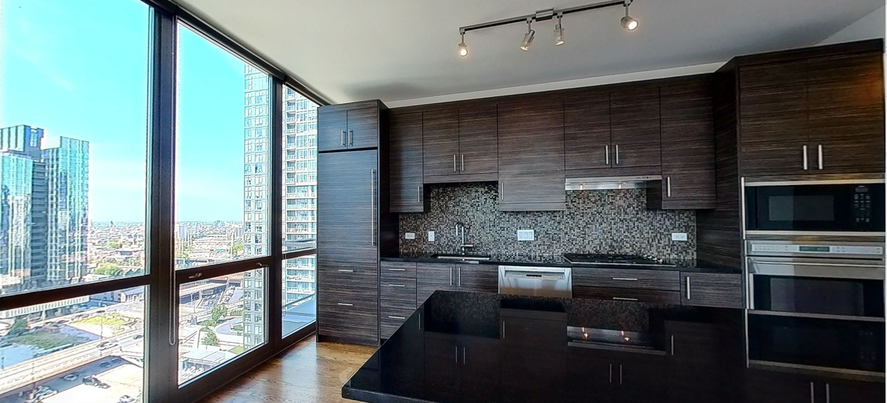 610 W Wayman St #PH - Photo 3 of 15