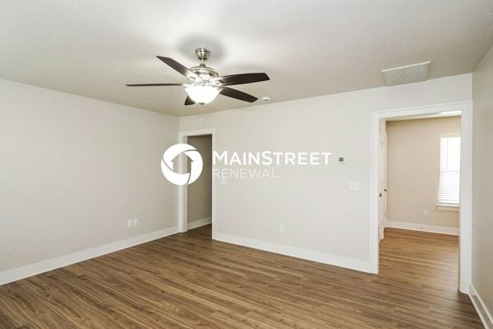 5755 Hartsville Pike - Photo 2 of 18