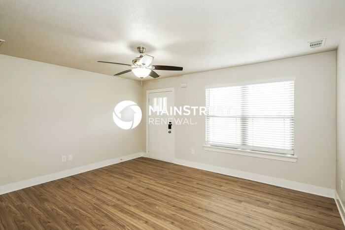 5755 Hartsville Pike - Photo 3 of 18