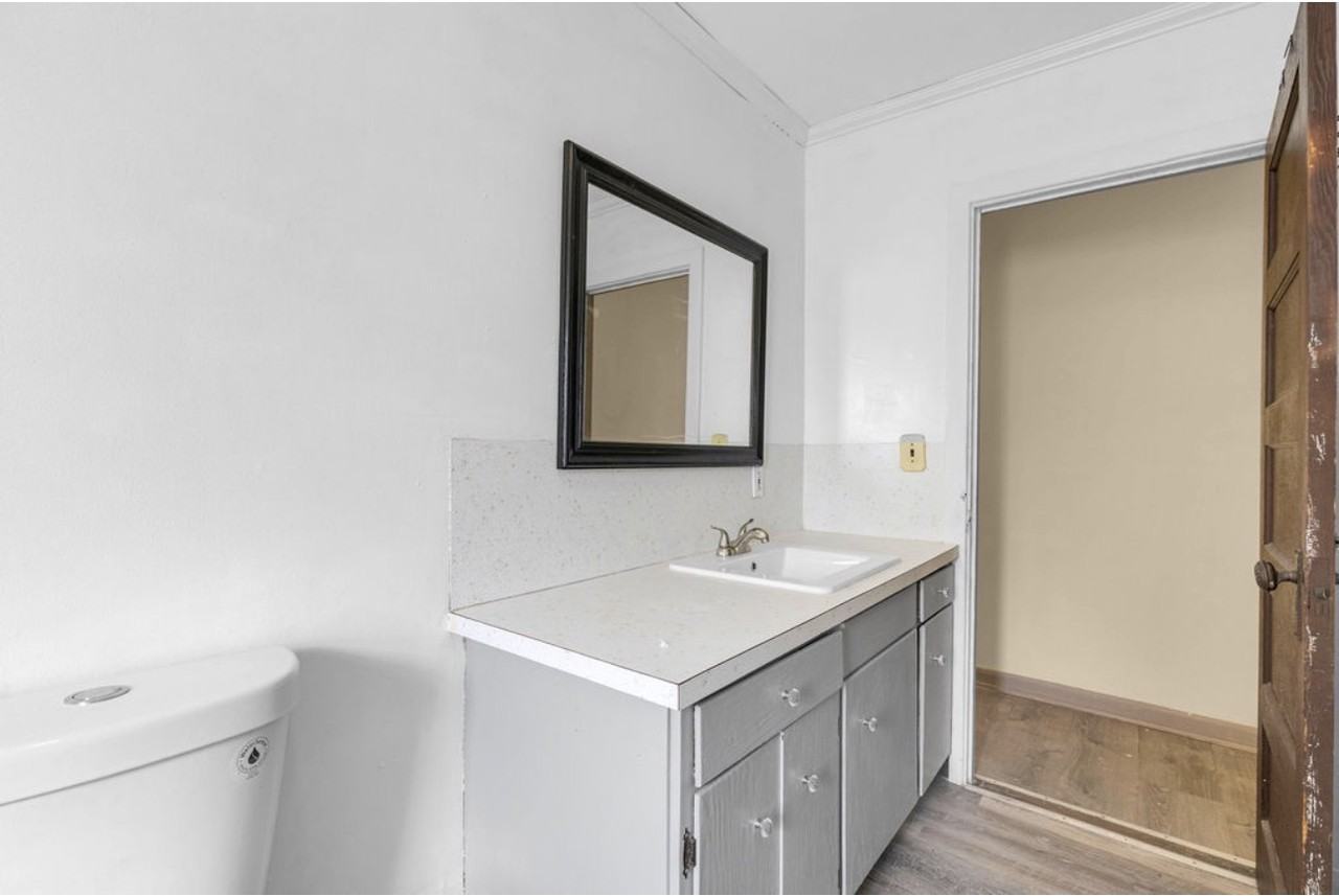12 Saint Lawrence St #3 - Photo 2 of 7