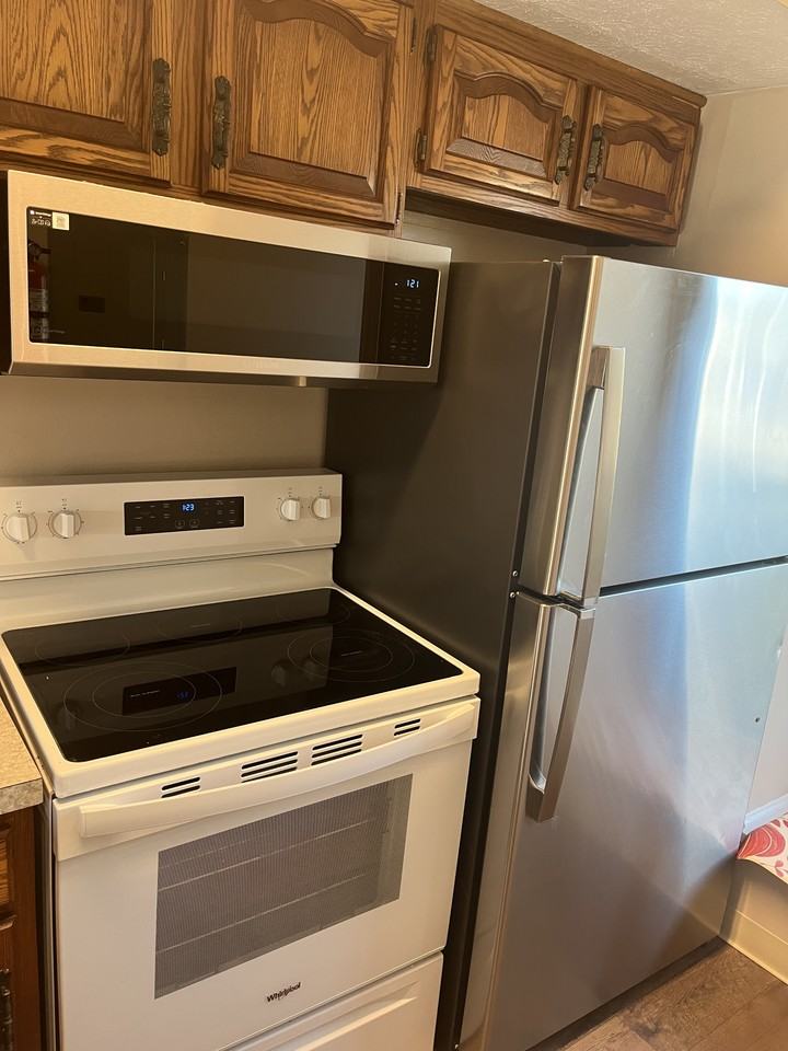 1871 N Lakeman Dr #1871 - Photo 3 of 18