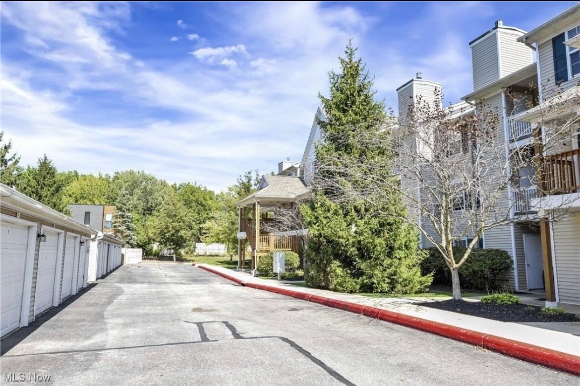 Center Ridge Rd #226 - Photo 3 of 16