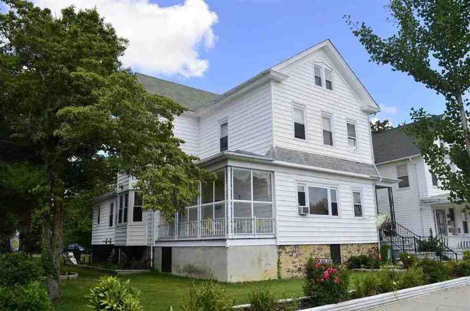 249 Philadelphia Ave - Photo 2 of 3