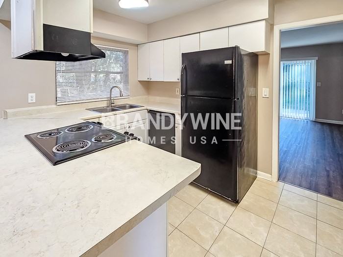 318 Terrace Dr - Photo 7 of 23